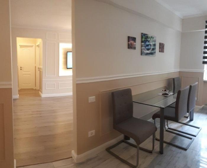 Appartement Apartament Ultracentral à Constanţa Extérieur photo